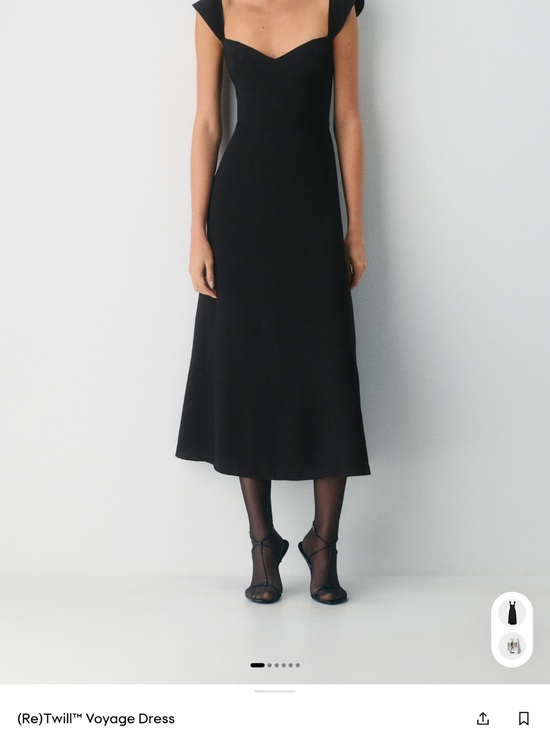 Wilfred Dresses & Skirts - Wilfred Black Maxi Dress with Sweetheart Neckline